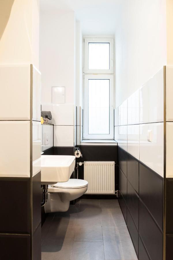 Amazing Apartment 1Br For 7 @Mauerpark Pberg Berlín Exteriér fotografie
